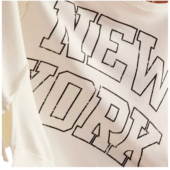 Free People We the Free New York Graphic Camden Oversized Sweatshirt Large - Picture 2 of 8